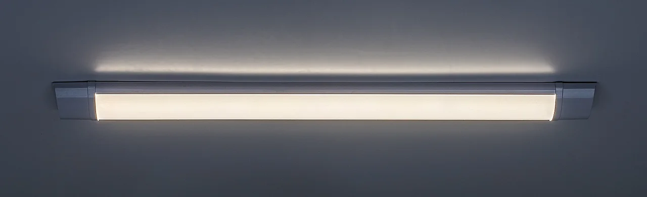 Batten light2
