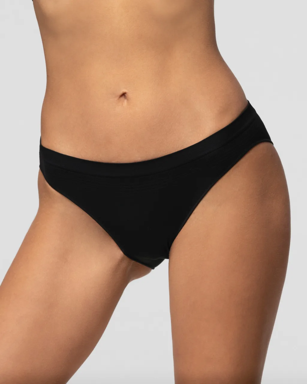 Ženske slip gaće SEAMLESS, crne, S/M