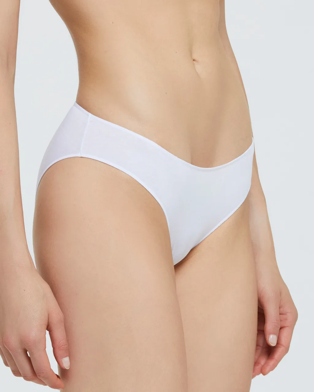 Ženske slip gaće INVISIBLE , bele, M , 2 kom